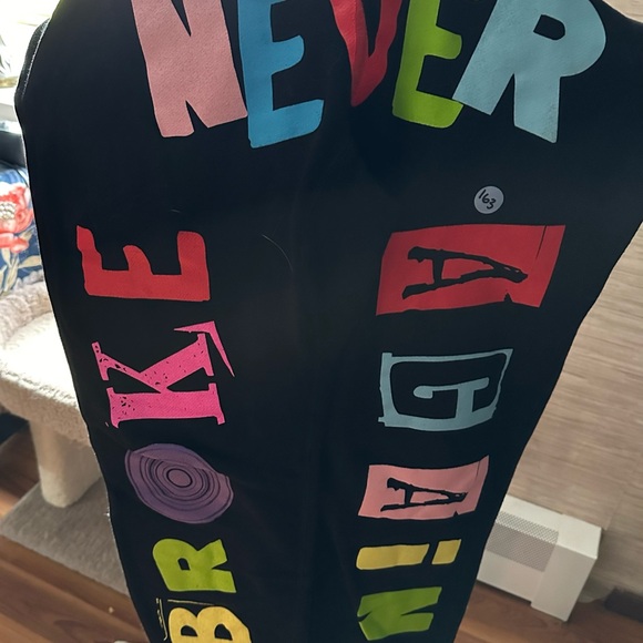 Never Broke Again joggers size large - Picture 2 of 3